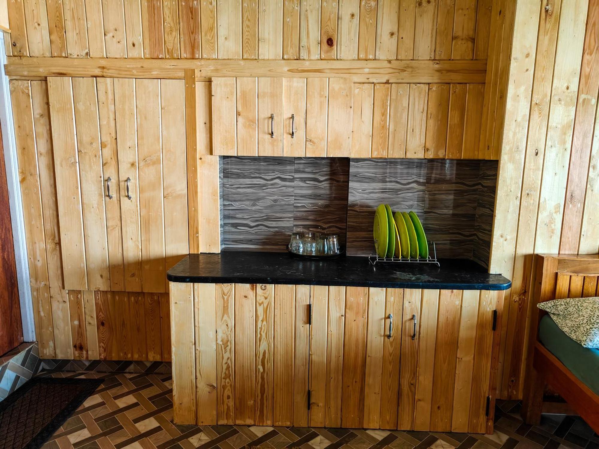 Venish Home Stay Кодайканал Экстерьер фото